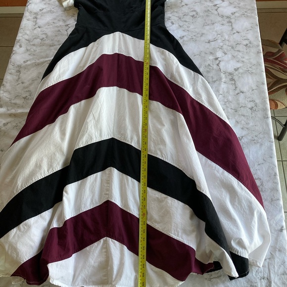 Chevron pyramid design long dress 💜 - Picture 7 of 12